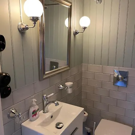 Apartment 2. Etg I Dampskipsbrygga, Havn
